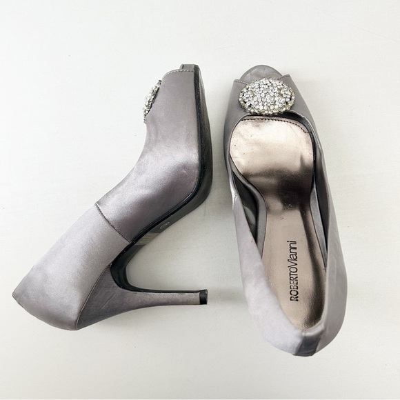 Roberto Vianni Silver Grey Satin Peep-Toe Platform Heels with Rhinestones Size 7 - Picture 9 of 15
